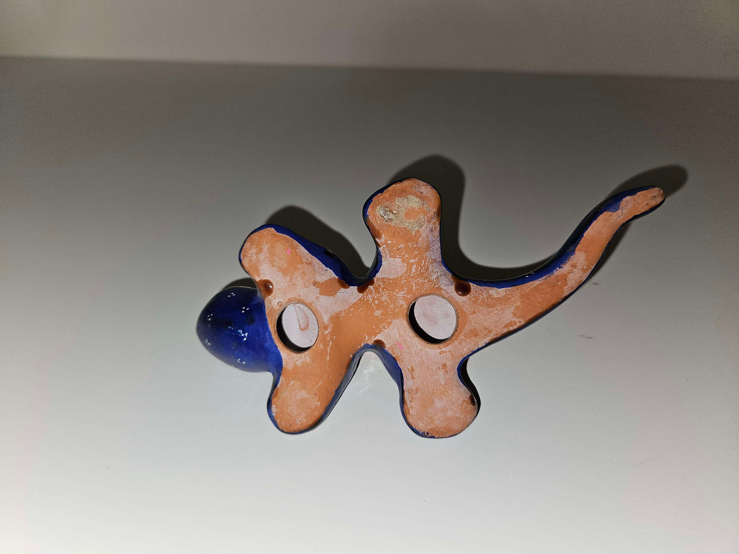 Ceramic Lizard With Hummingbird