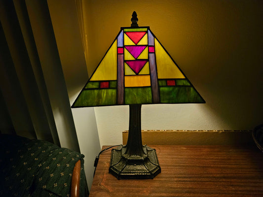 Tiffany Style Stain Glass Lamp