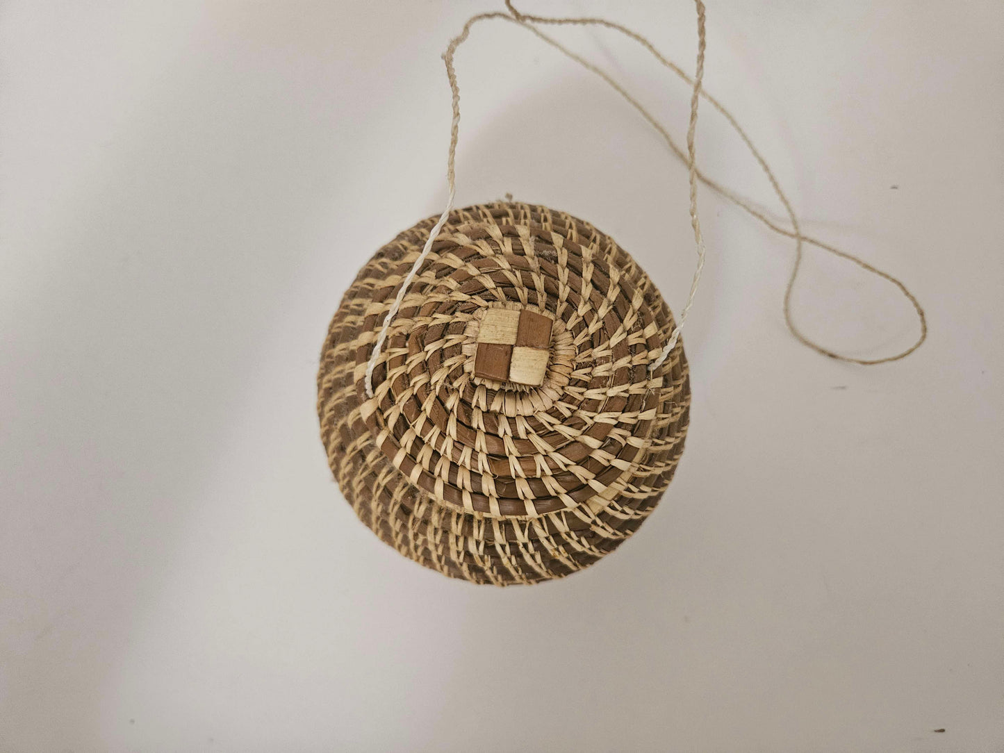 African Wicker Basket with Adjustable Lid